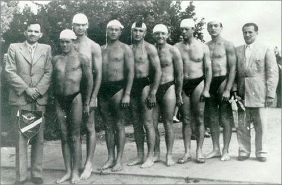 A MÁV Szentes vízilabda csapata 1947-ben